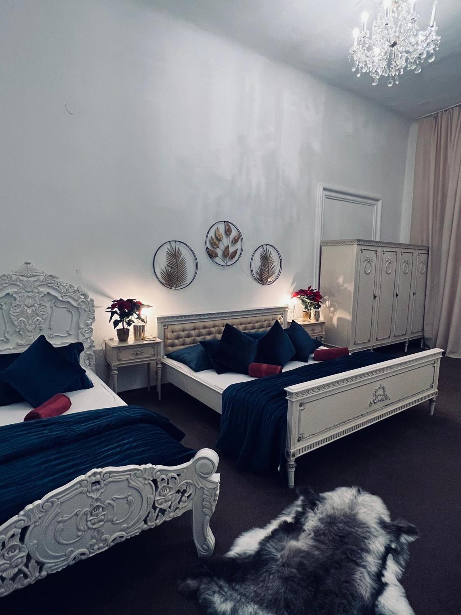 Csaky Palace 1 Apartment Bratislava