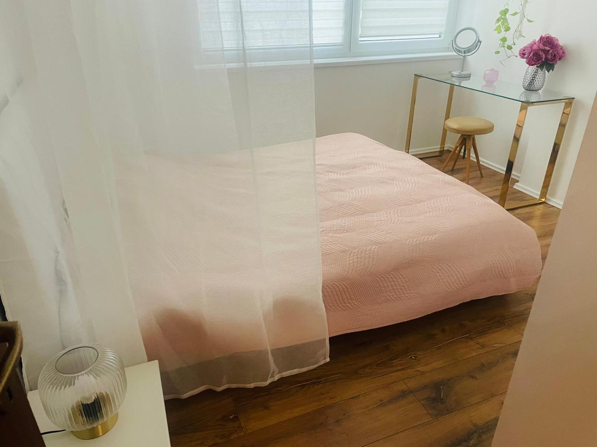 Apartmán 70m2 Romantic Living In The Old Town With Garden *