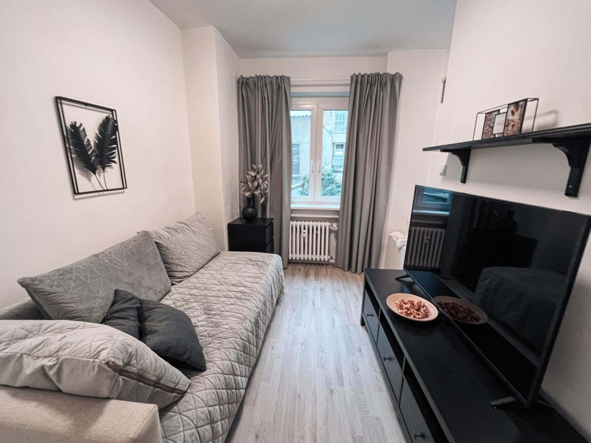 96m2 Of Comfort And Style: 4bd In Old Town *