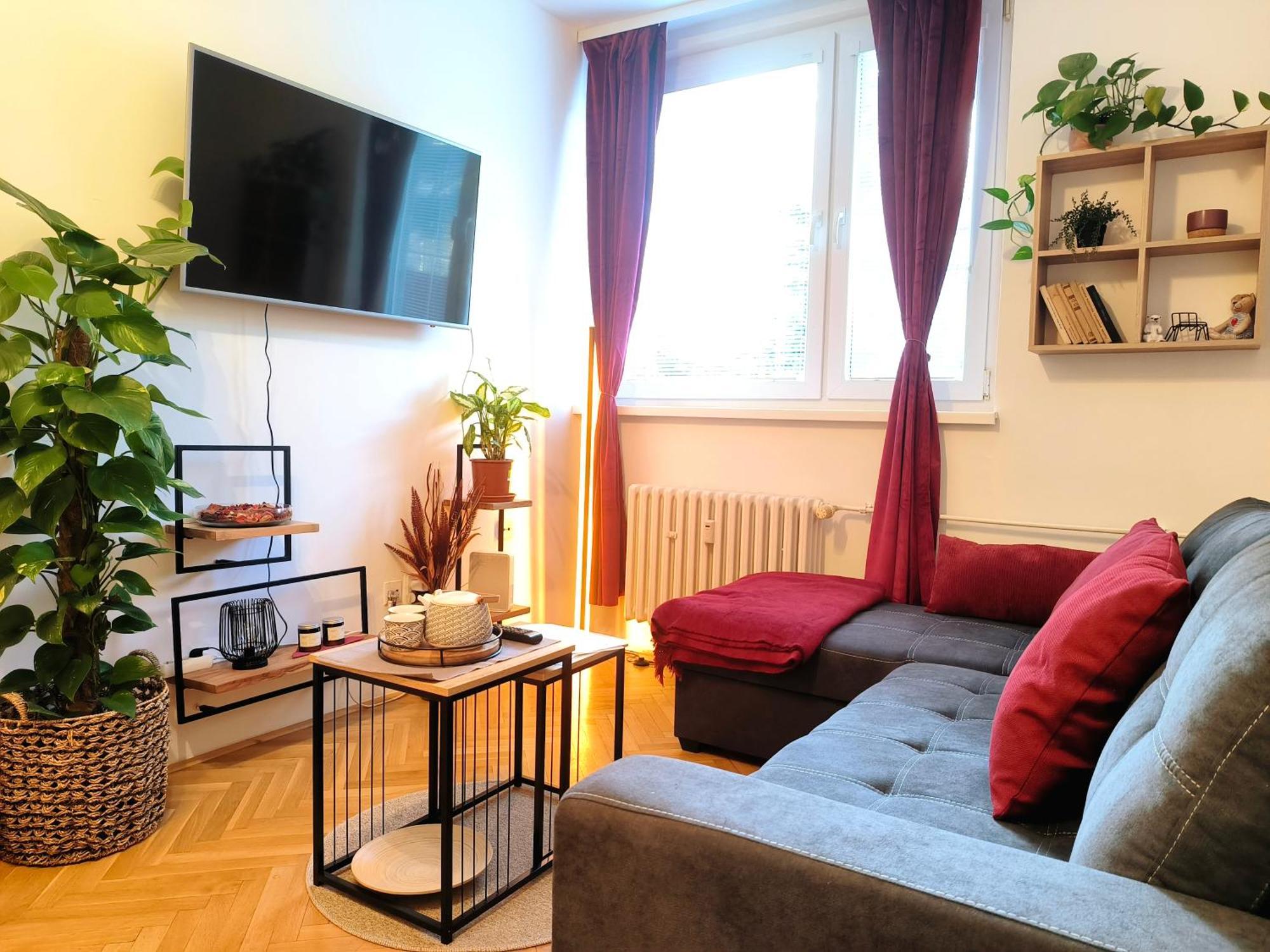 Cozyhome Medena Central, Quiet Premium Spot In Old Town * Bratislava
