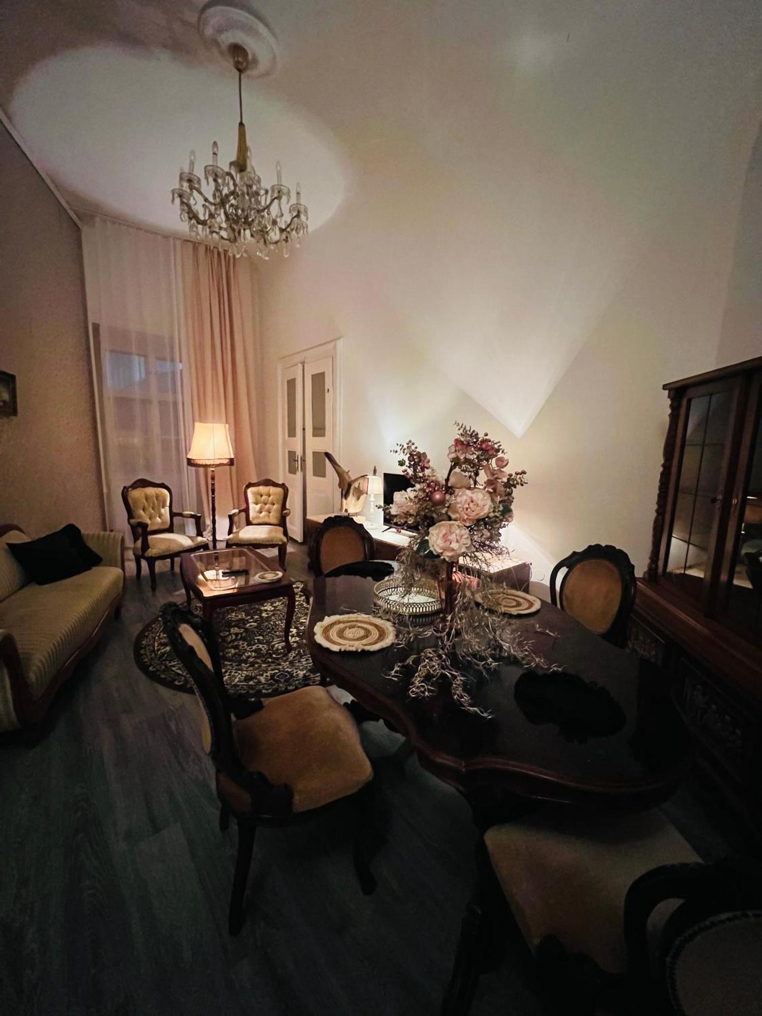 Csaky Palace 1 Apartment