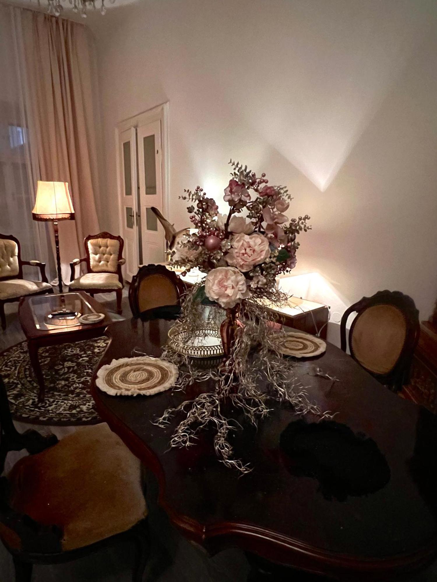 Csaky Palace 1 Apartment Bratislava