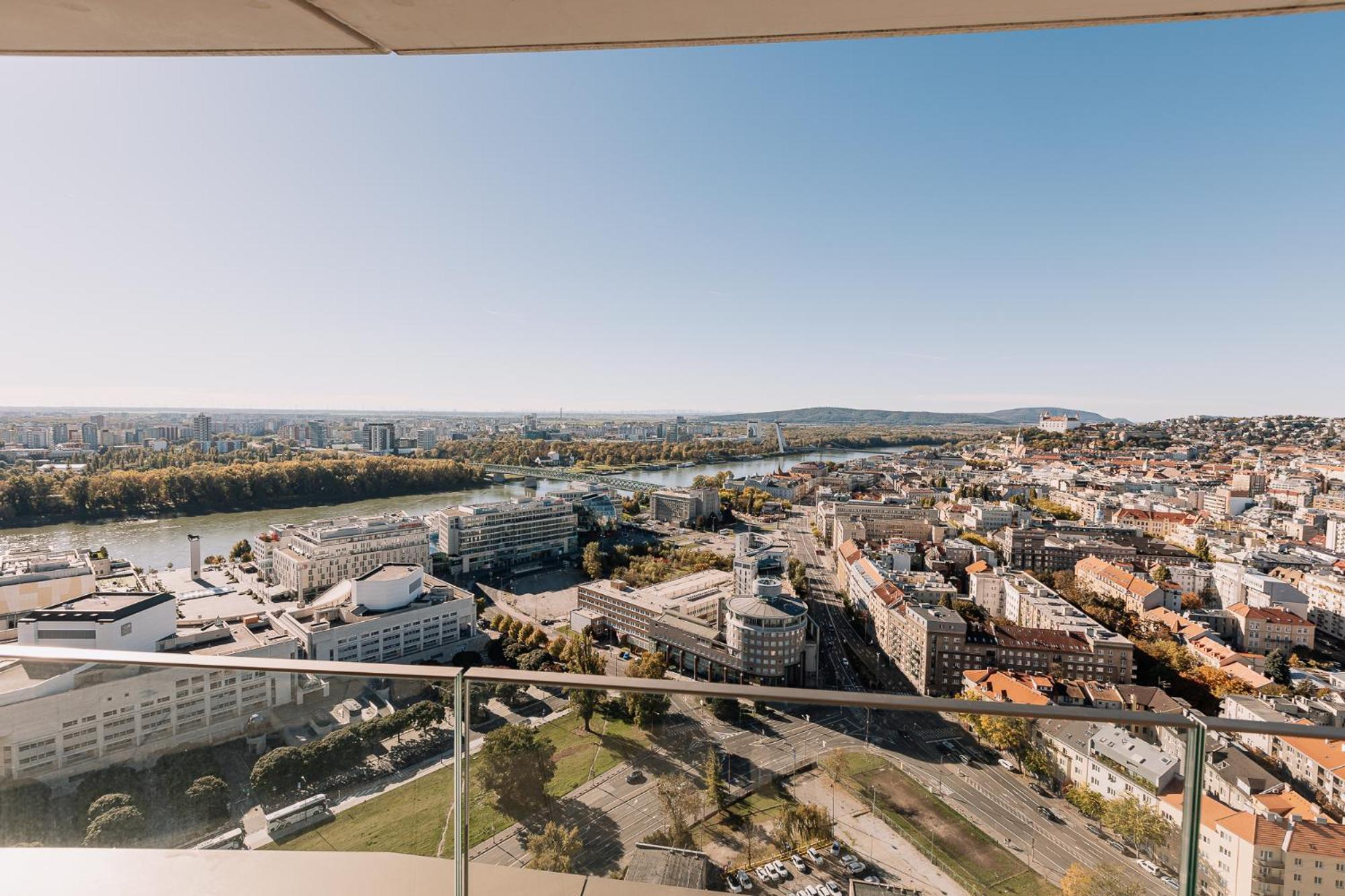 Skau In Sky Park 22 Floor 1 Tower Panoramic View Free Parking