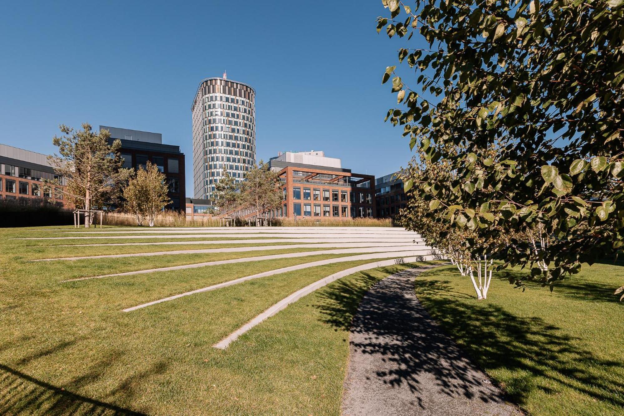 Apartment Skau Blue In Sky Park 21 Floor 2 Tower Panoramic View Free Parking Bratislava