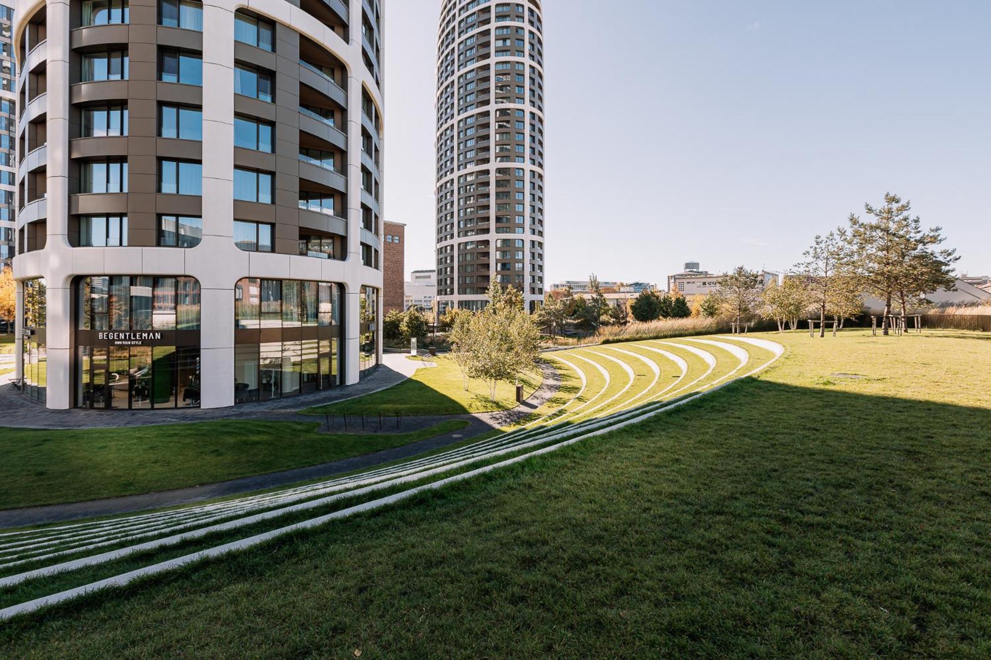 Skau Blue In Sky Park 21 Floor 2 Tower Panoramic View Free Parking * Bratislava