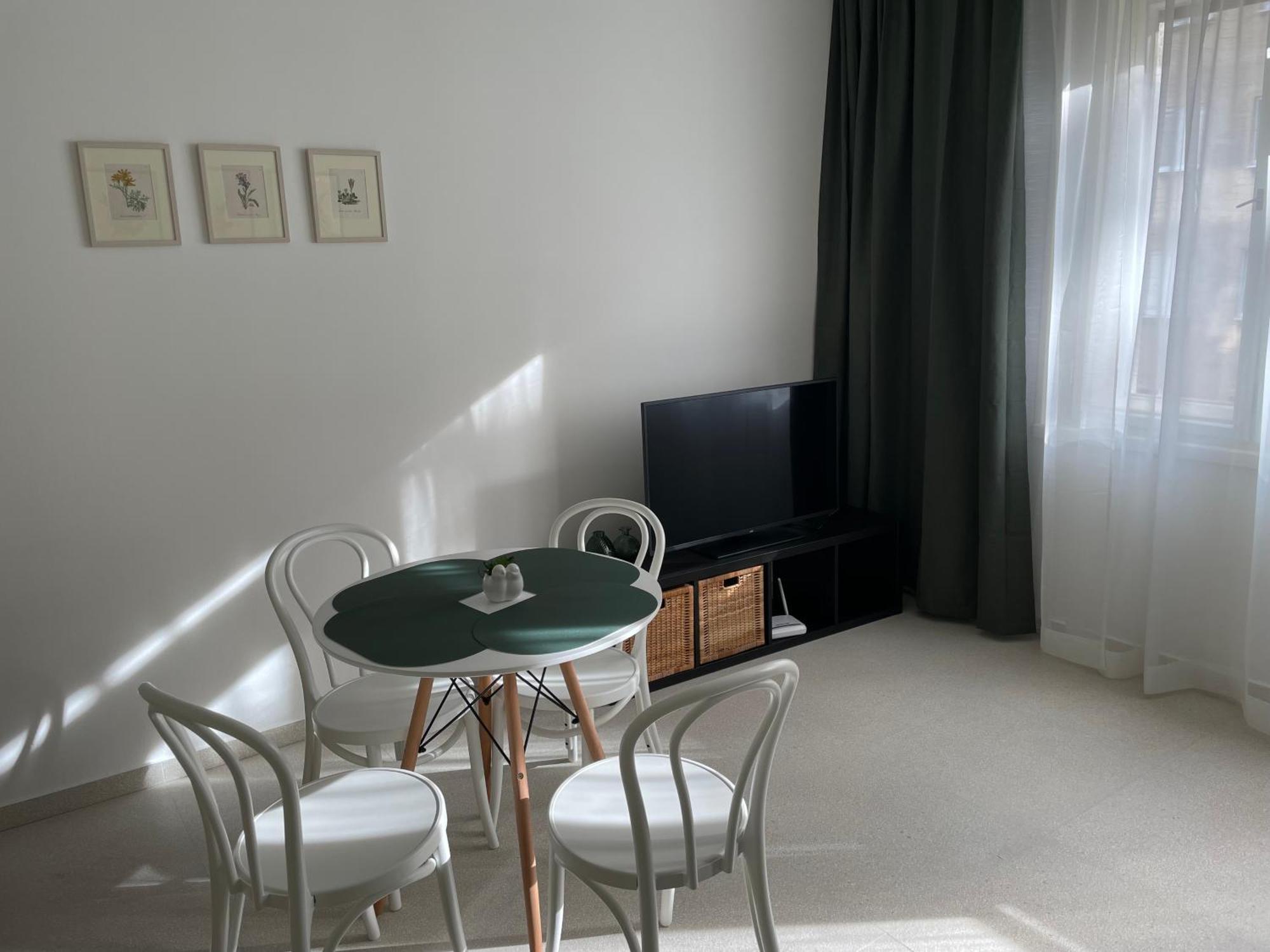 Skau Dunajska Family Two Bedroom Old Town *