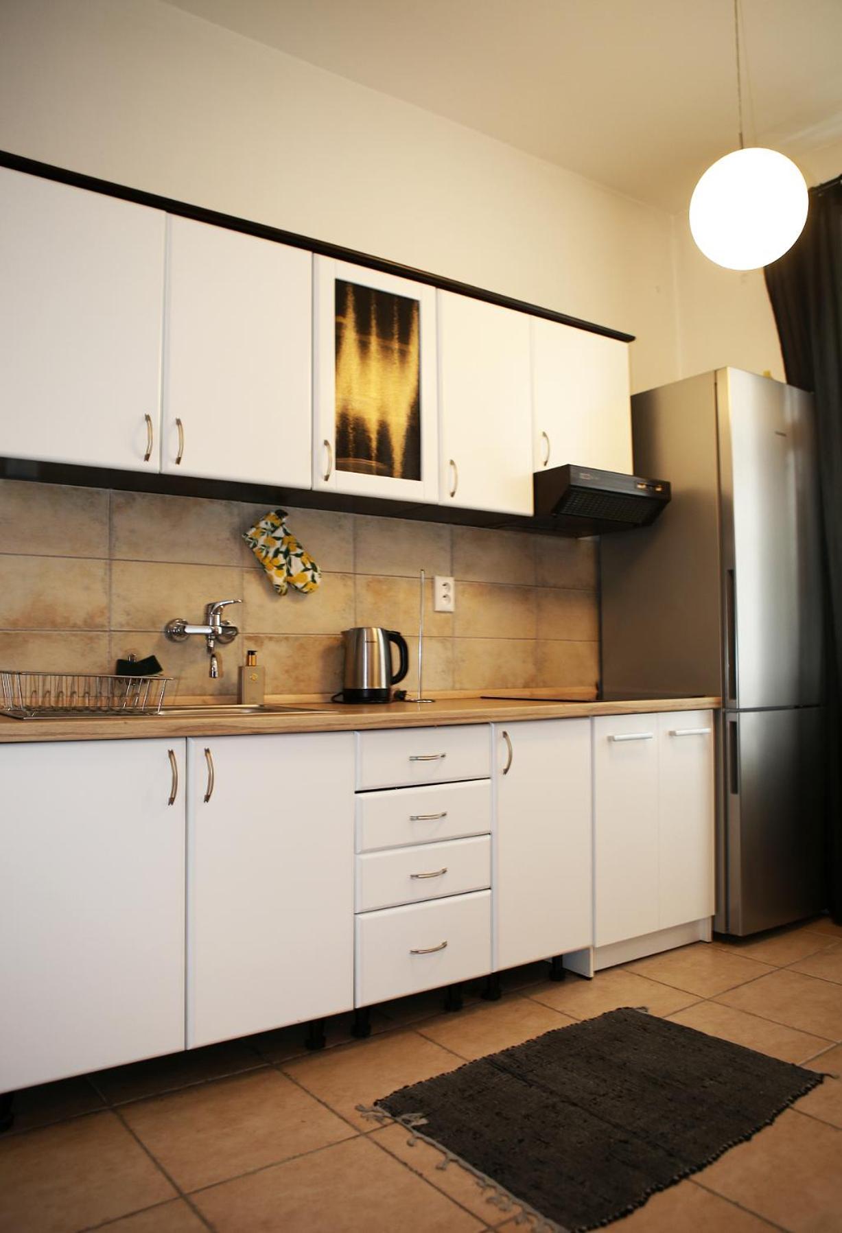 Apartment Cozy In The Middle Of *