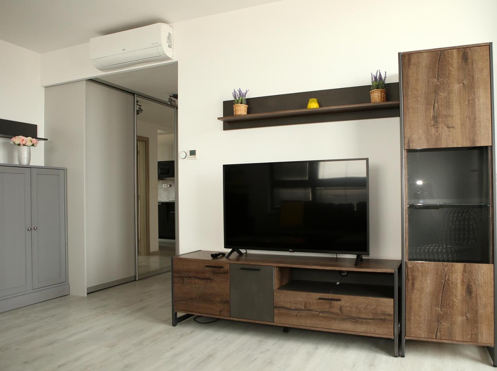 View, 24th Floor, Private Free Parking, Greataccess *