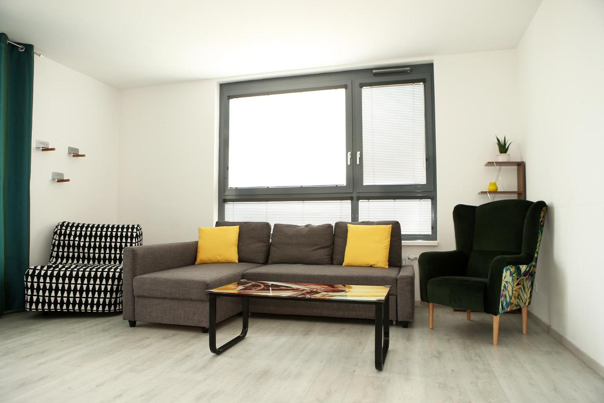 View, 24th Floor, Private Free Parking, Greataccess Apartment *