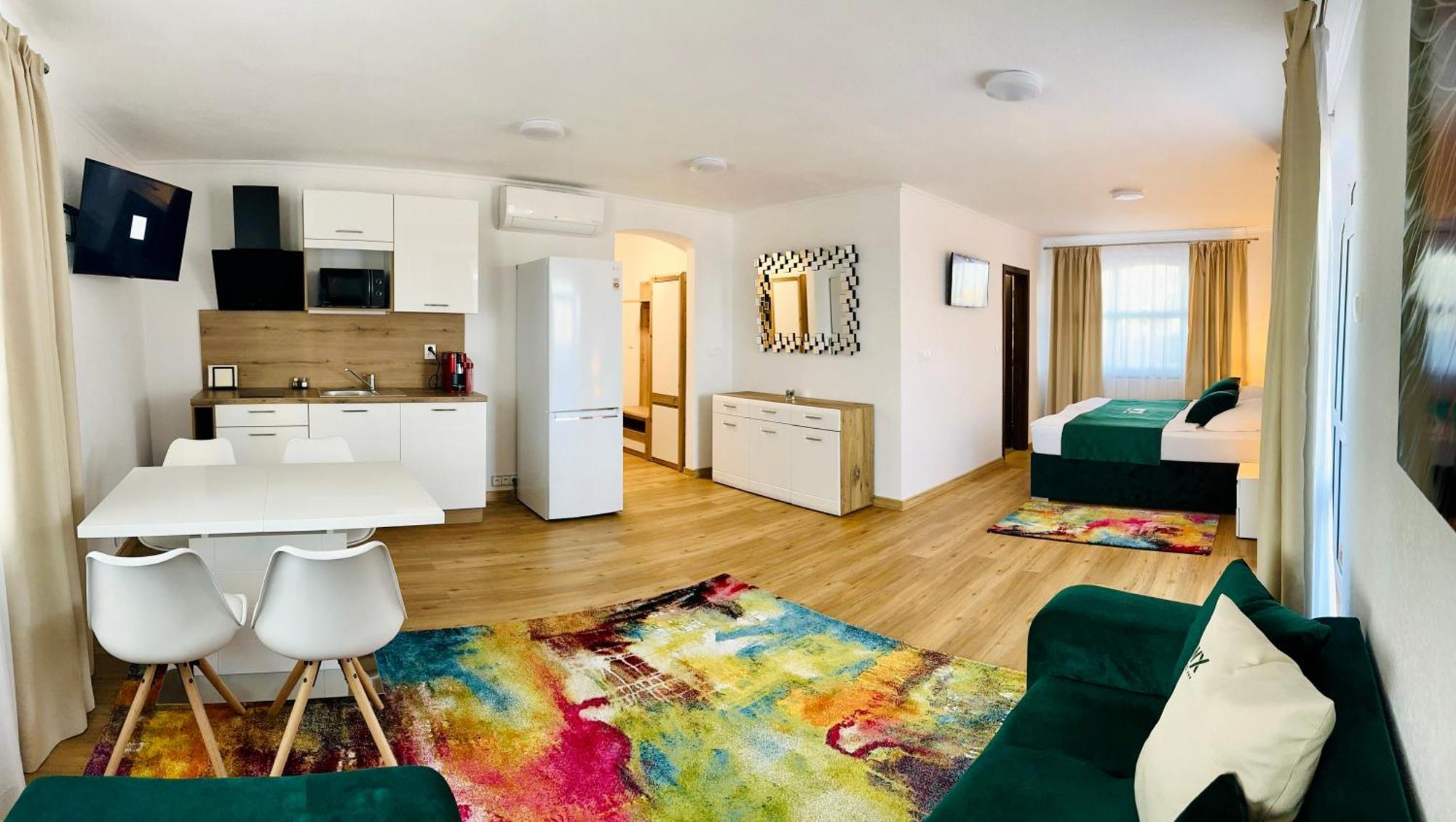 Wx Hotel Hotel 3*