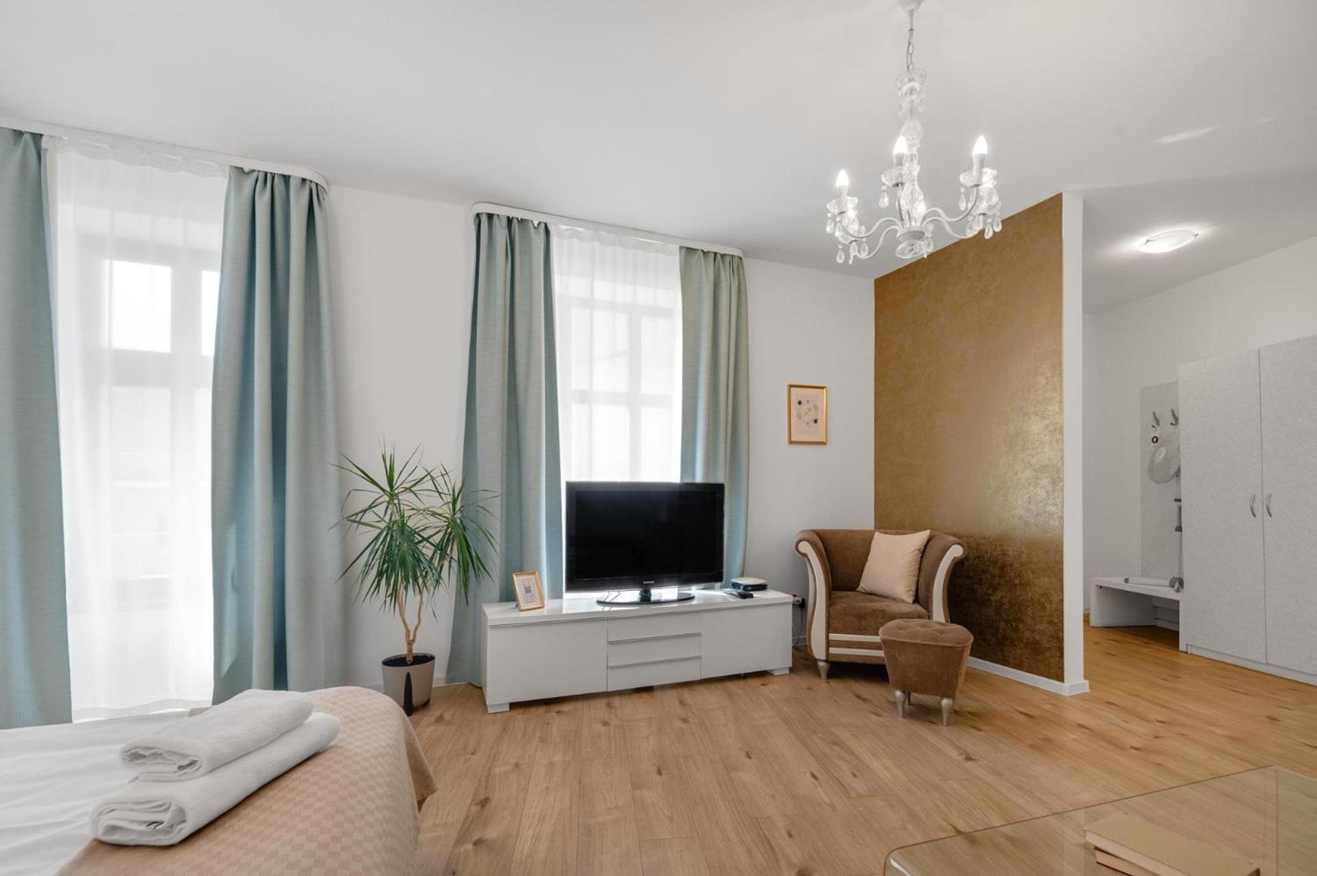 Garni Virgo 3*