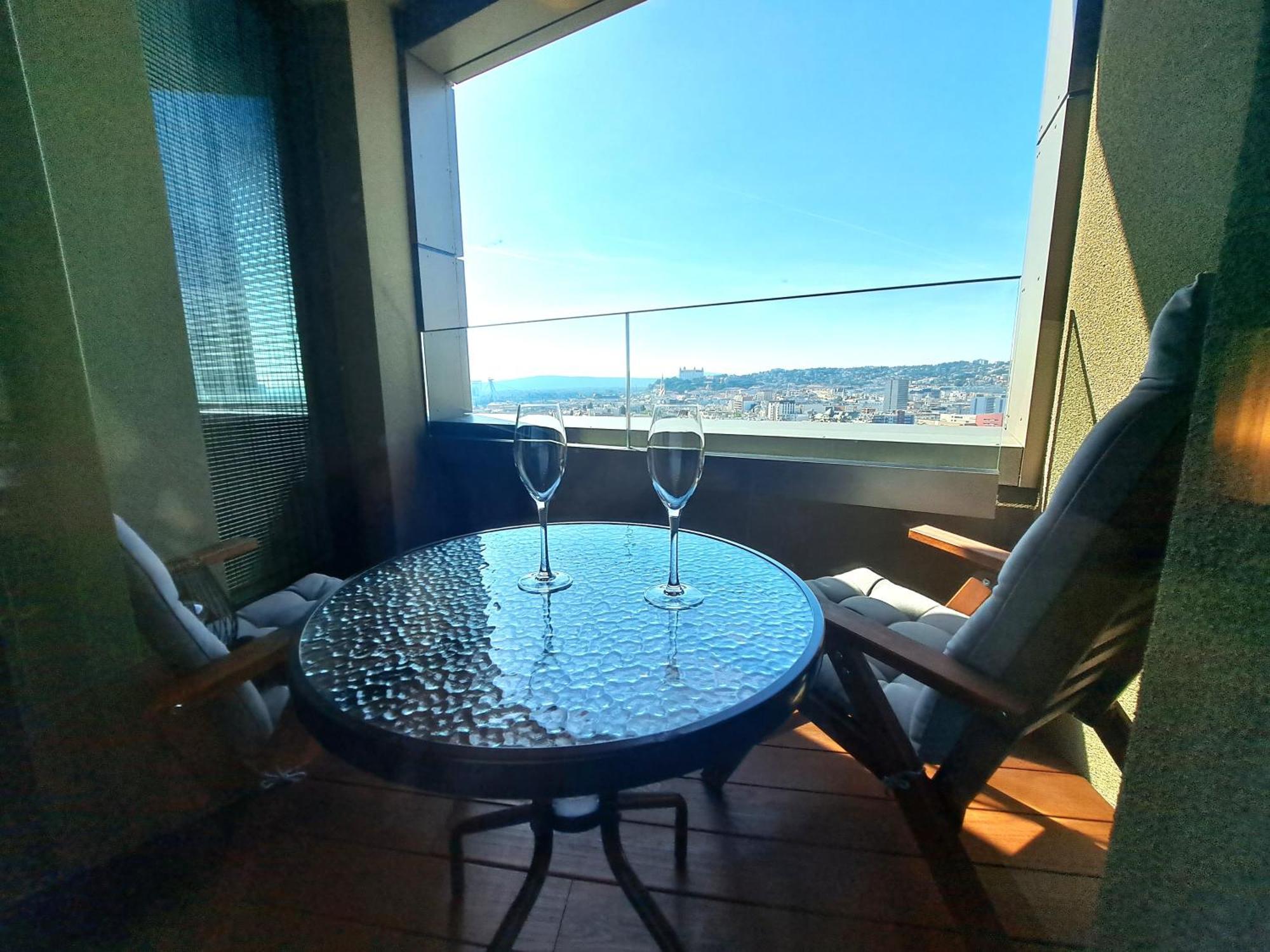 Prestigious Sky Park - View - Traveller Awards 2024 Bratislava