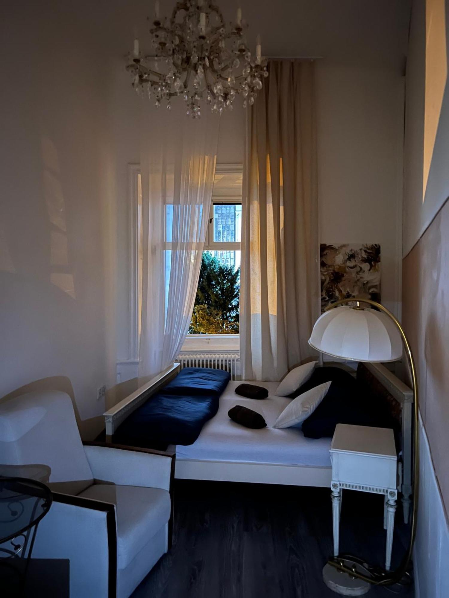 Csaky Palace 1 Apartment Bratislava