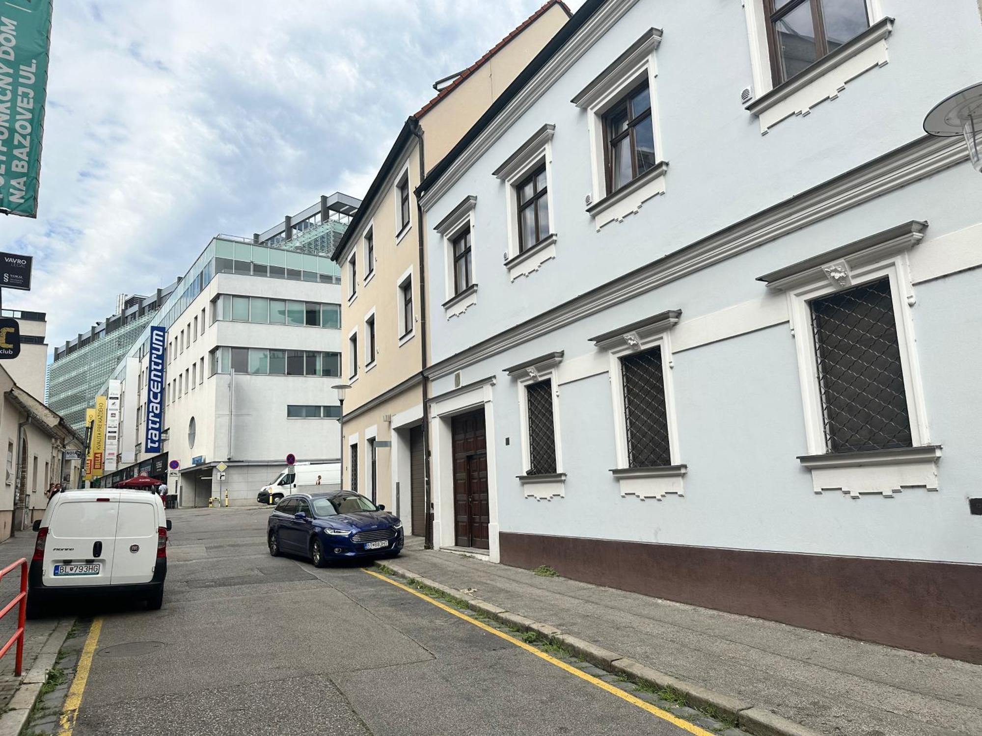 Blue House - Old Town, Ac Apartment