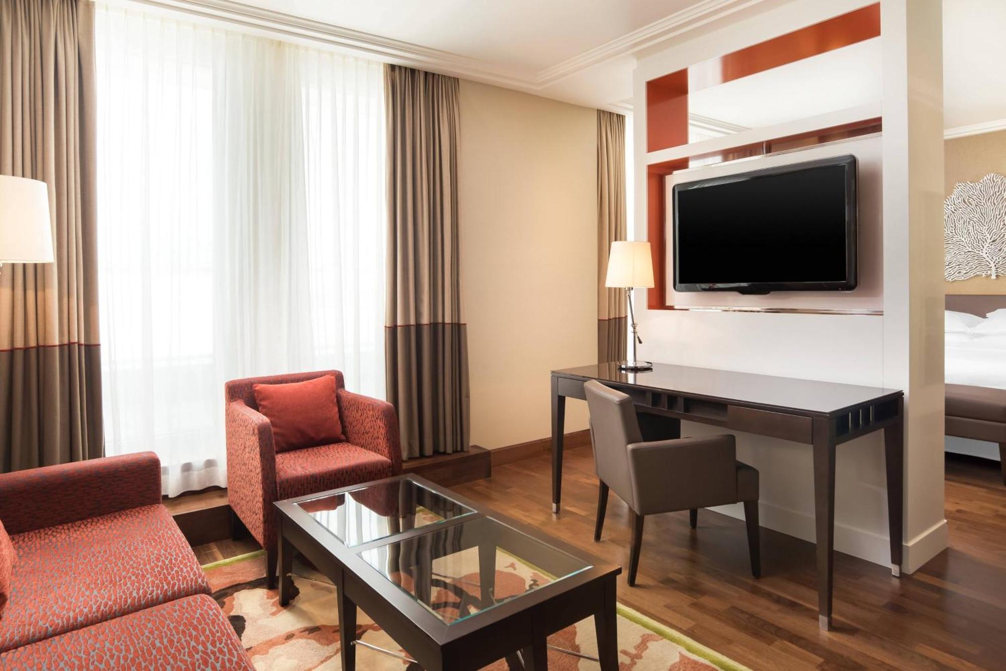 Sheraton 5*