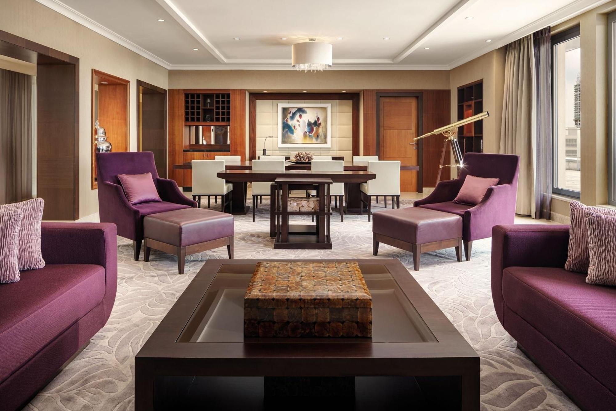 Sheraton Hotel 5*