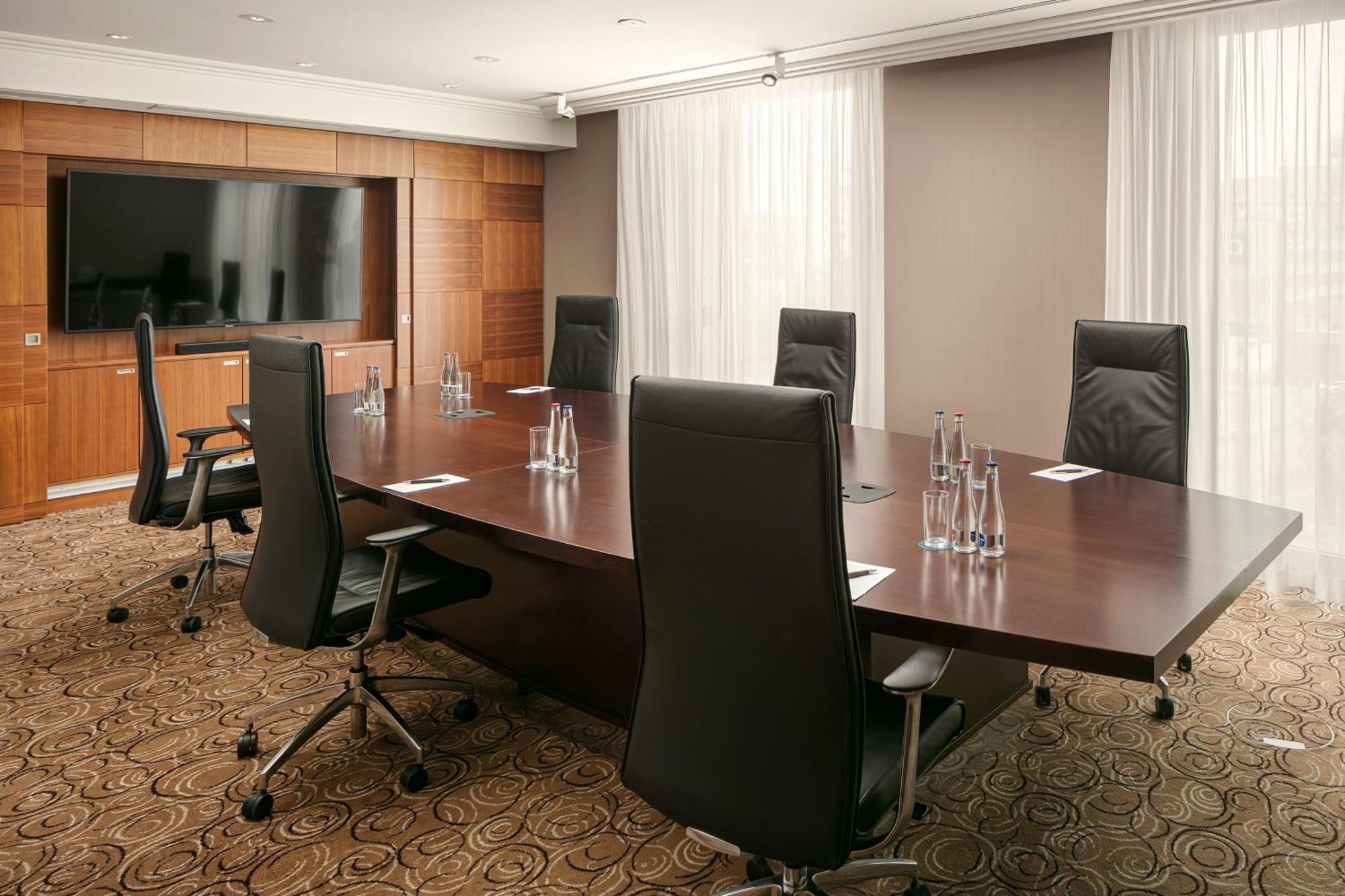 Sheraton Hotel 5*