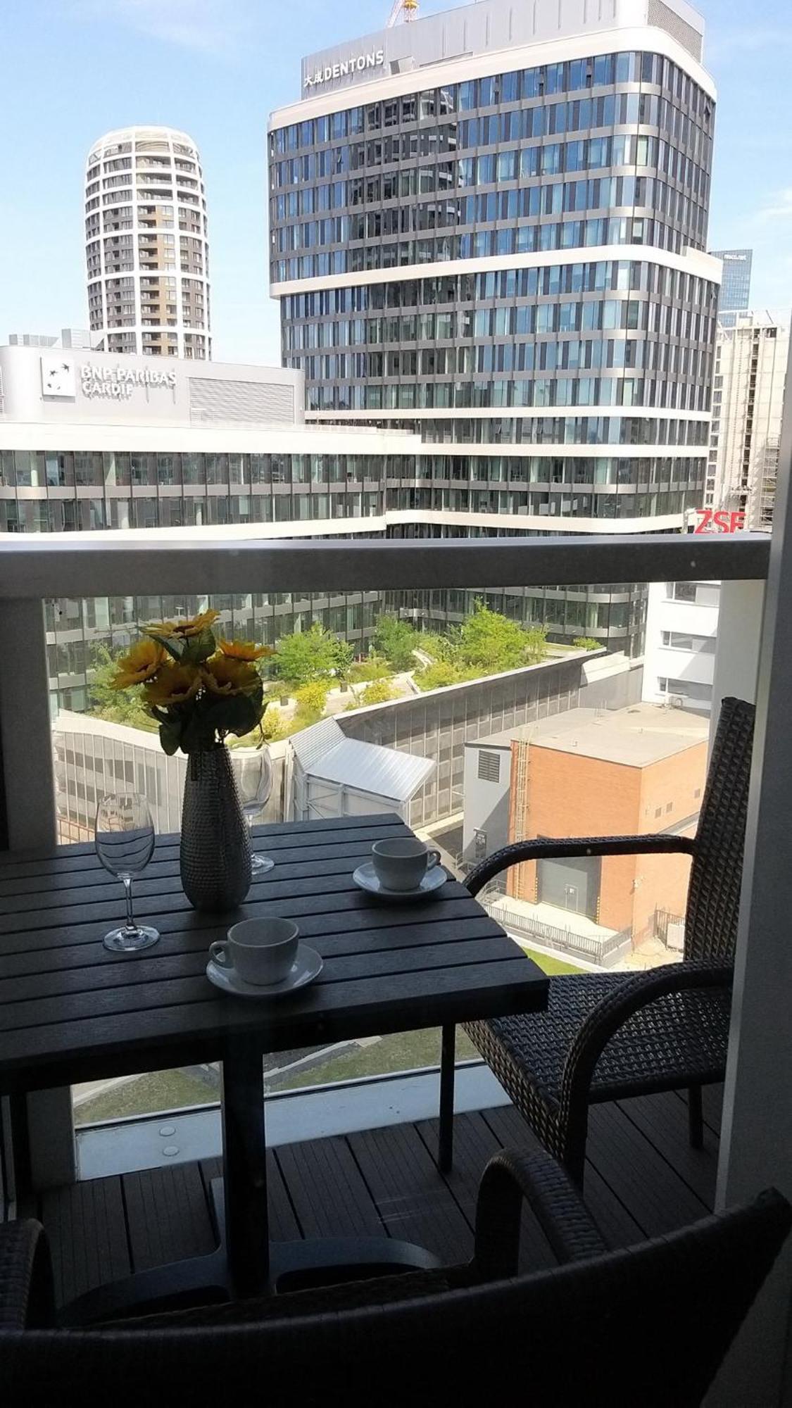 Apartment Modern With A View Of Slavin *