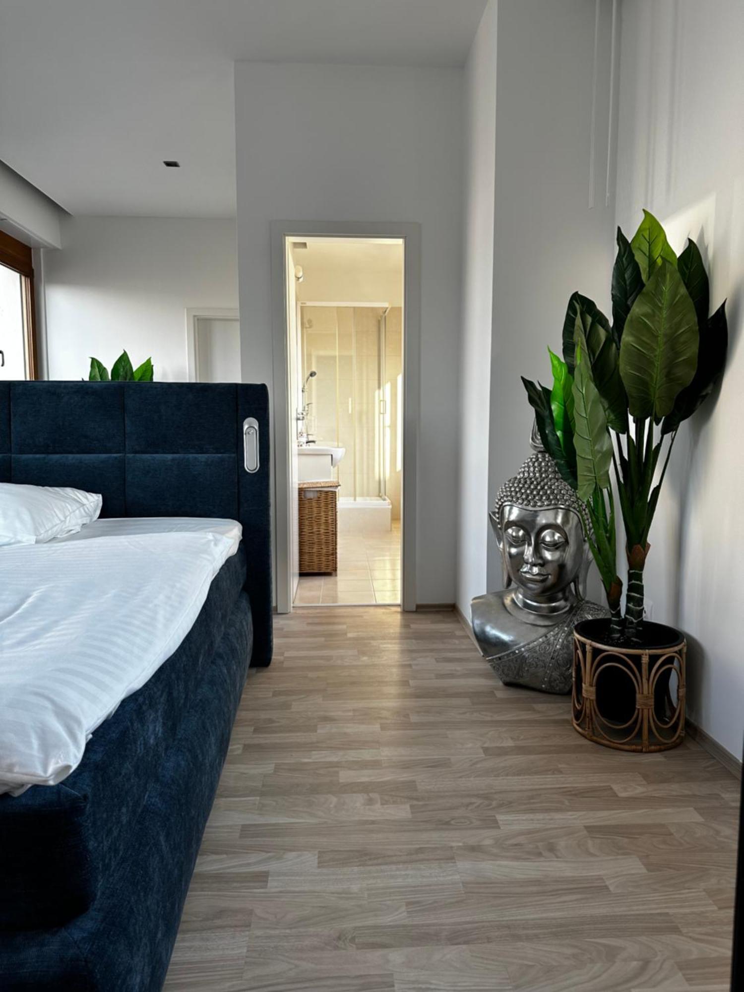 Luxury Penthouse At The Historical Centre With Free Parking Apartment Bratislava