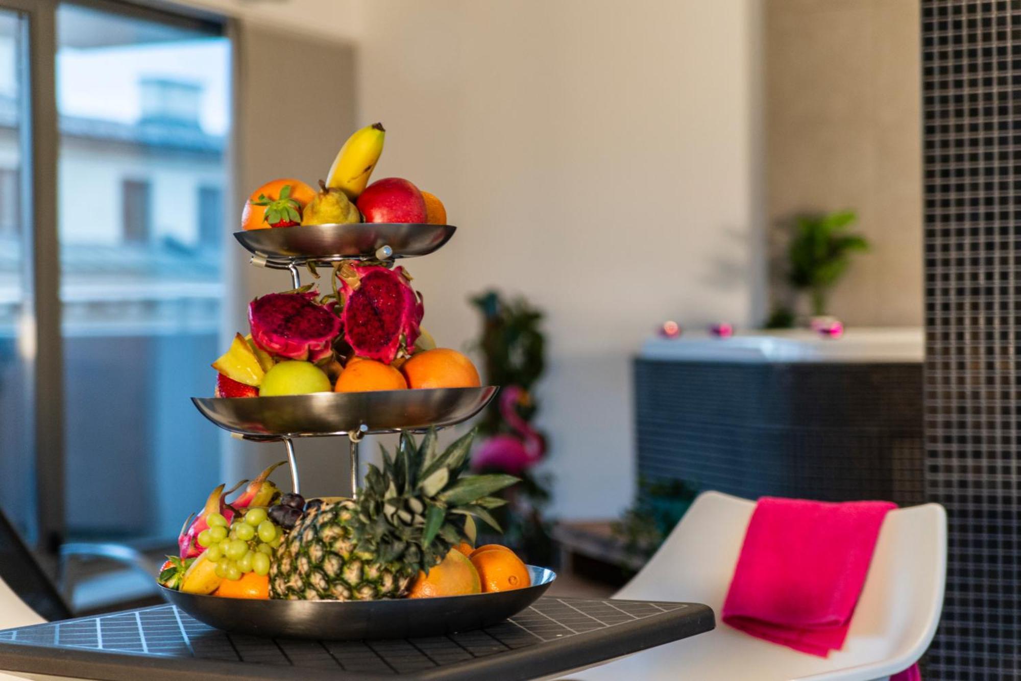 Avance Hotel