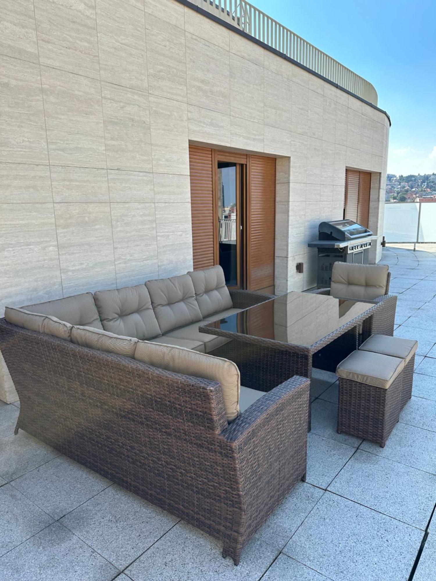 Luxury Penthouse At The Historical Centre With Free Parking Apartment
