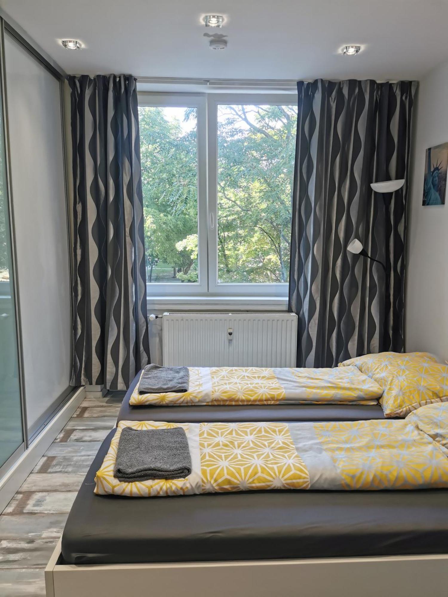 Apartment Modry Apartman, Racianska 29, *