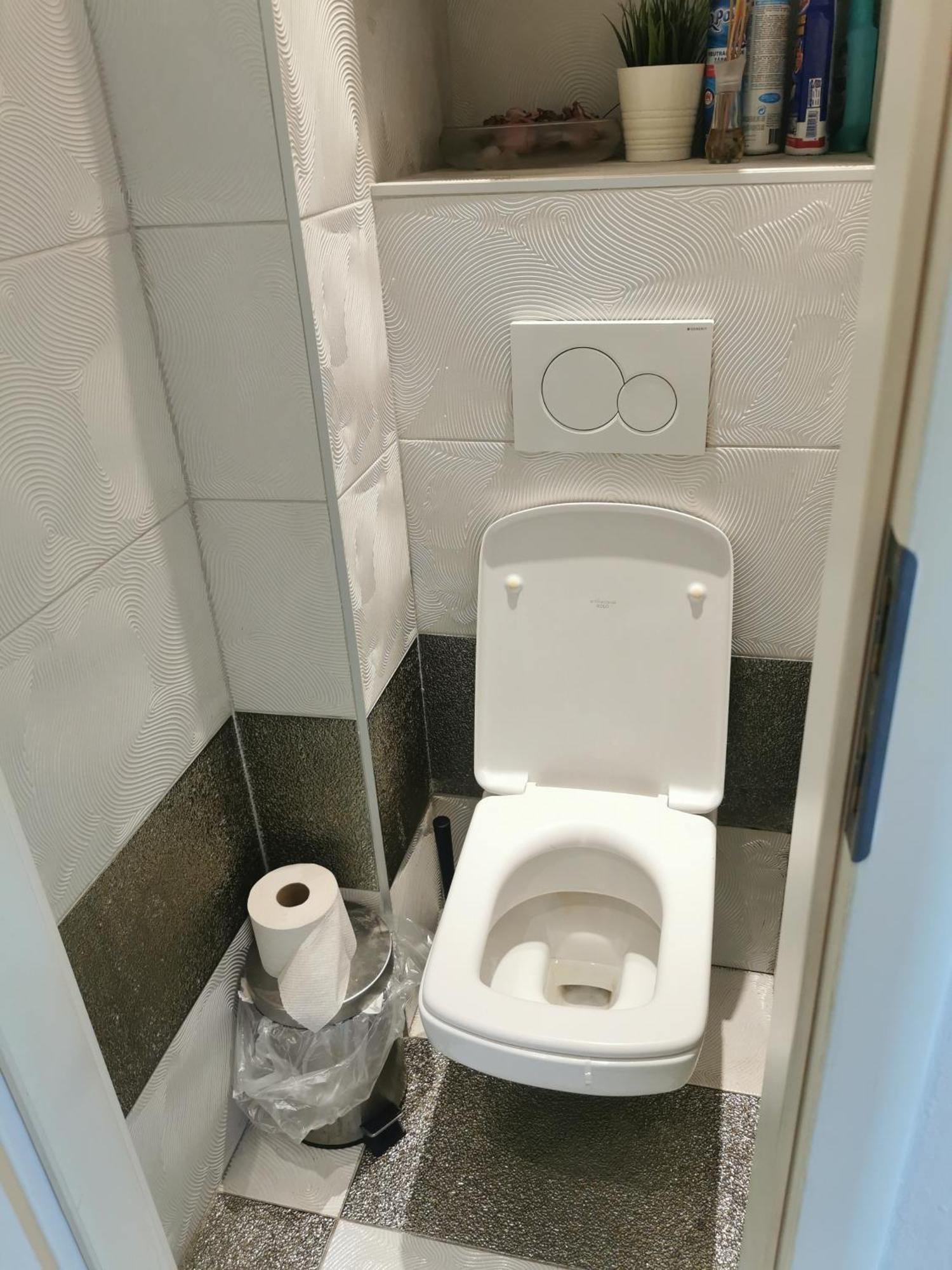 Modry Apartman, Racianska 29, *