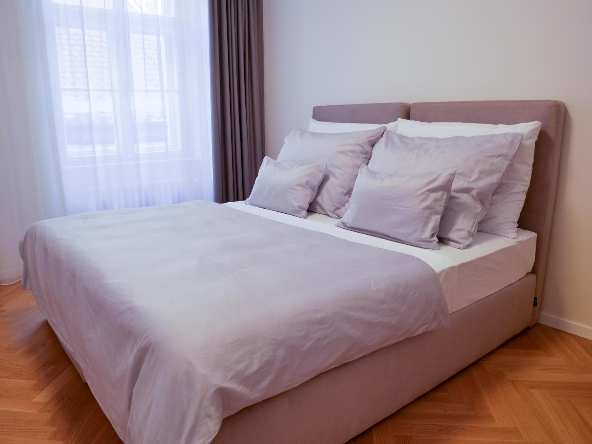 Laurinska 1 Apartment *