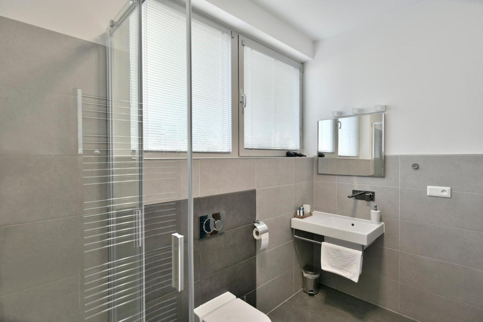River View Hotel 3*