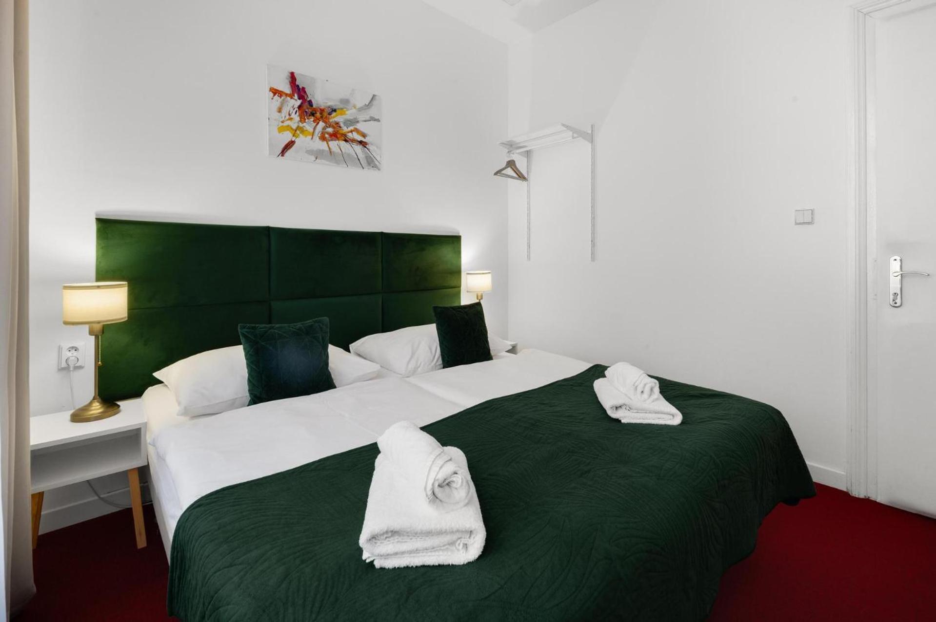 Elisabeth Old Town 3* Bratislava