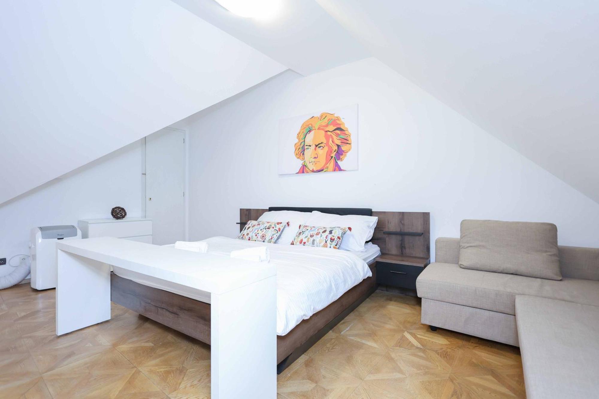 Beethoven Aparthotel *
