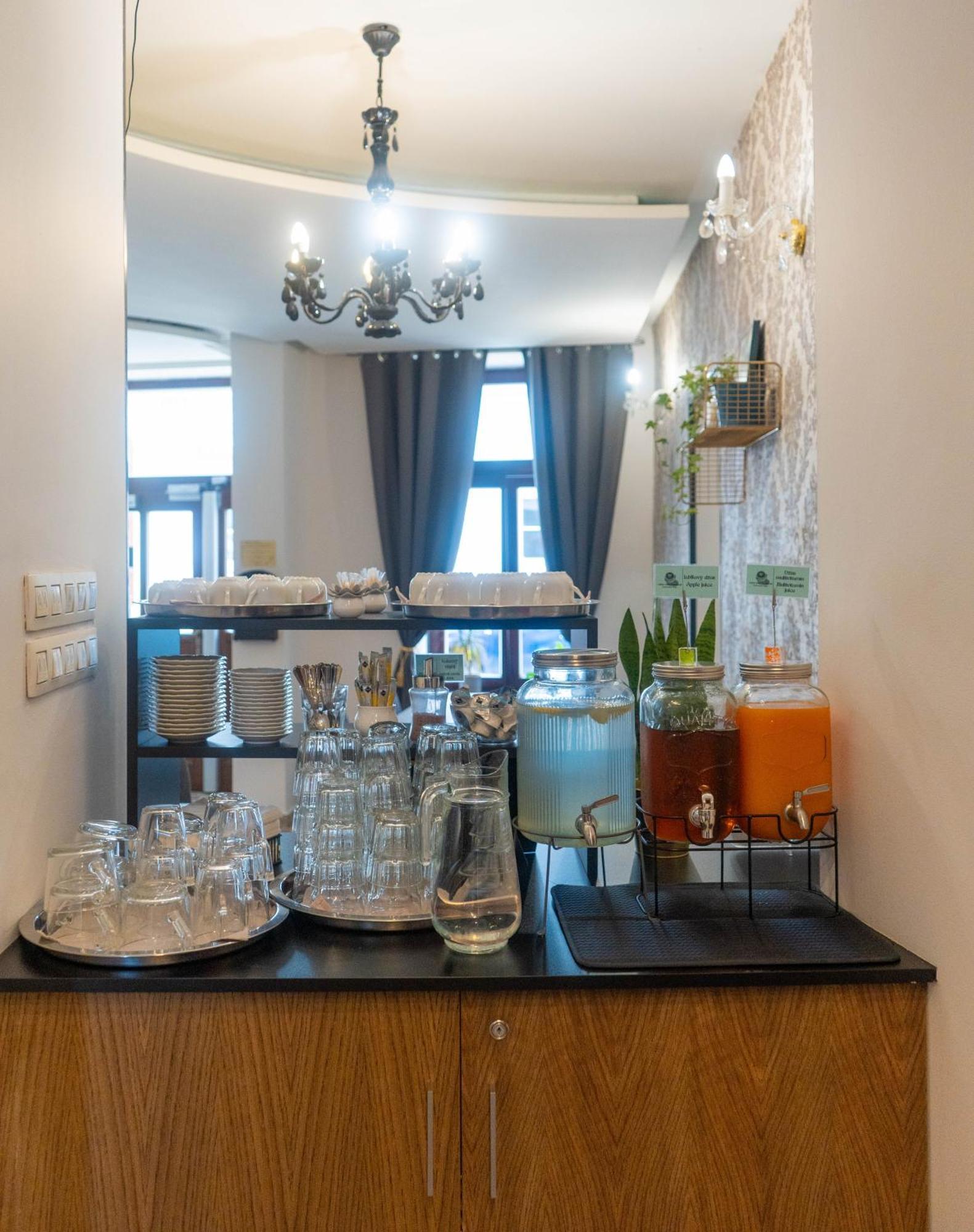 Virgo Hotel
