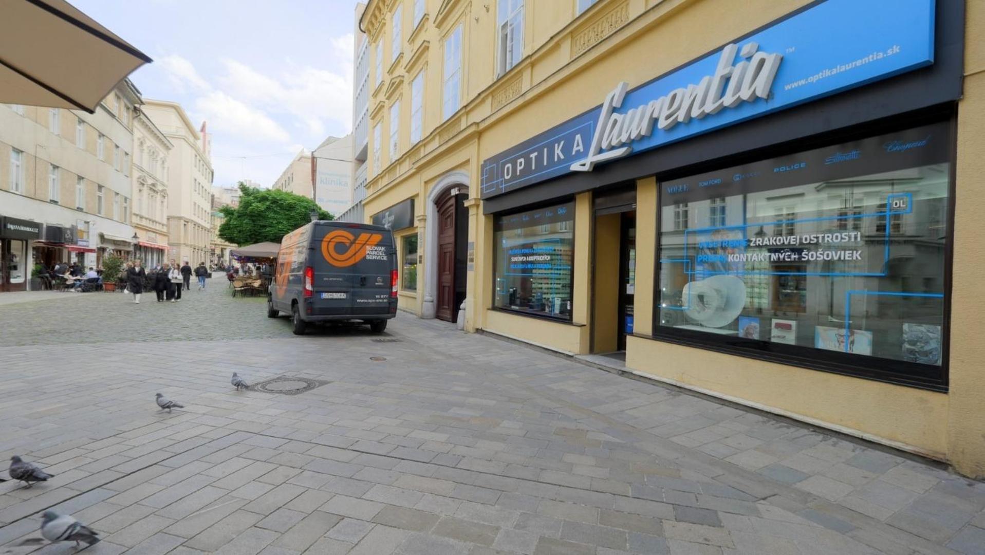 Velky 3i Apartman V Centre Mesta Apartment *