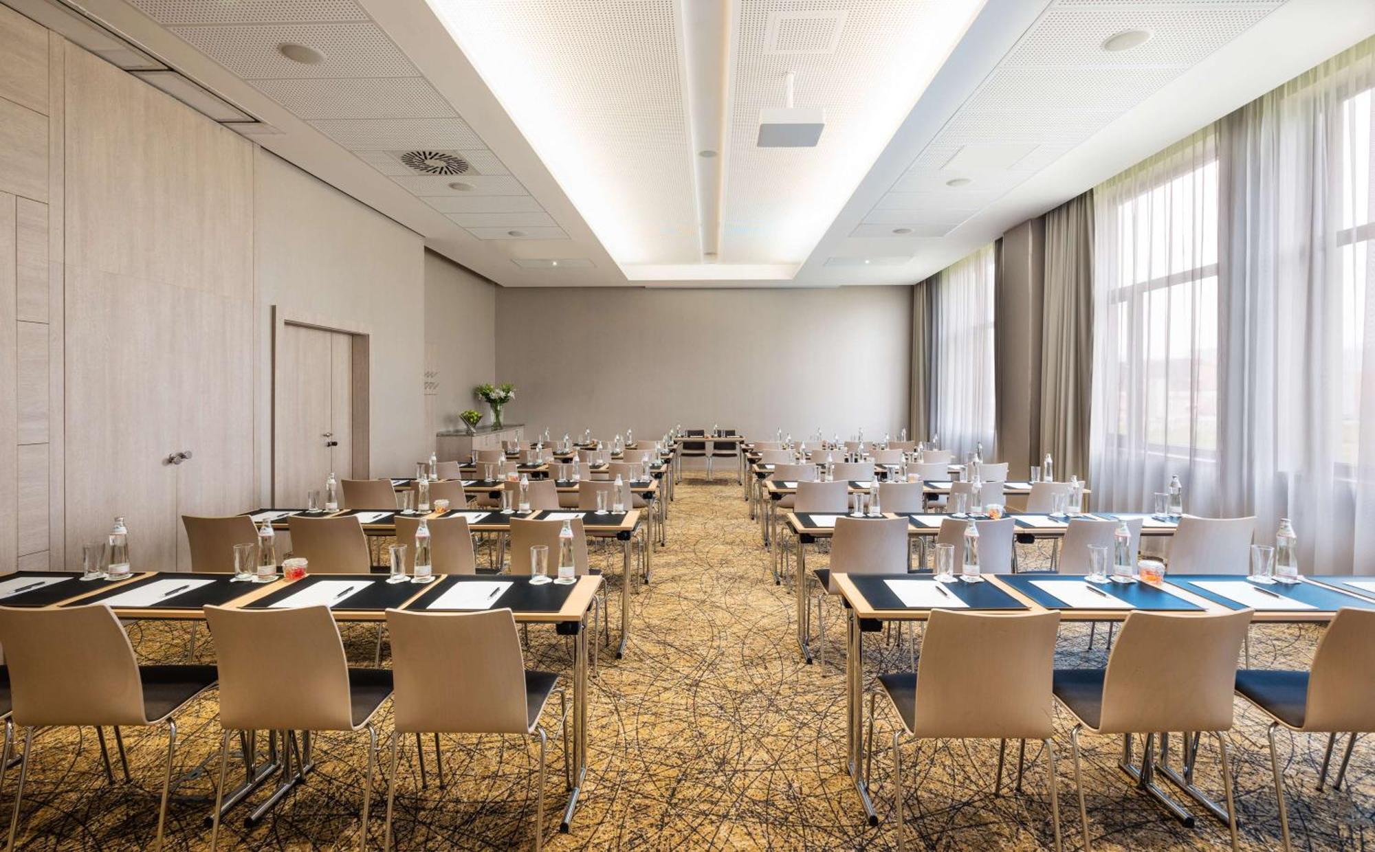 Lindner Bratislava, Part Of Jdv By Hyatt Hotel 4*