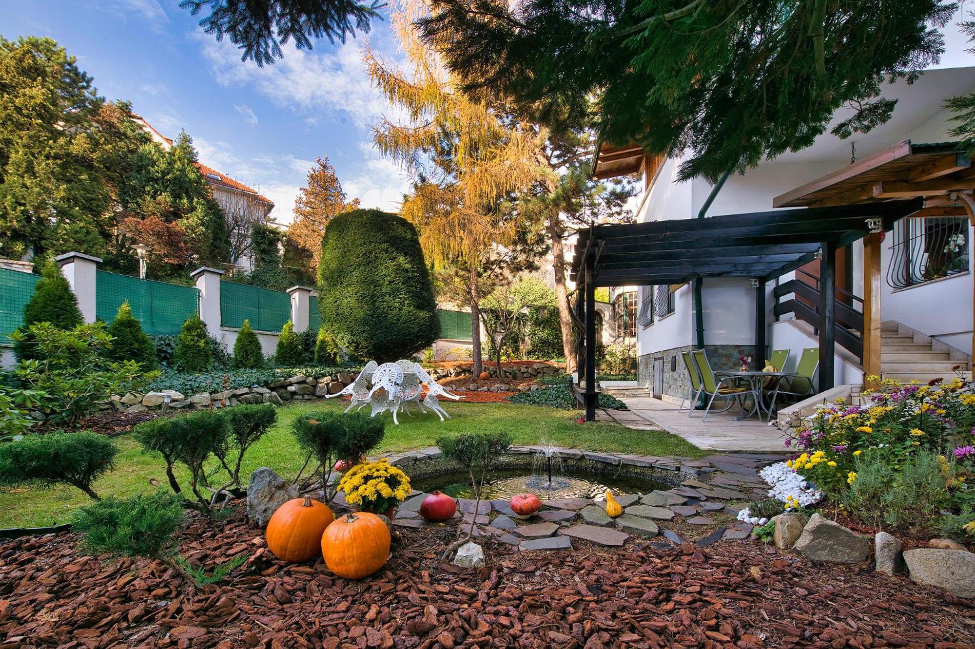 Panoramic Castle With Free Private Parking Apartment *