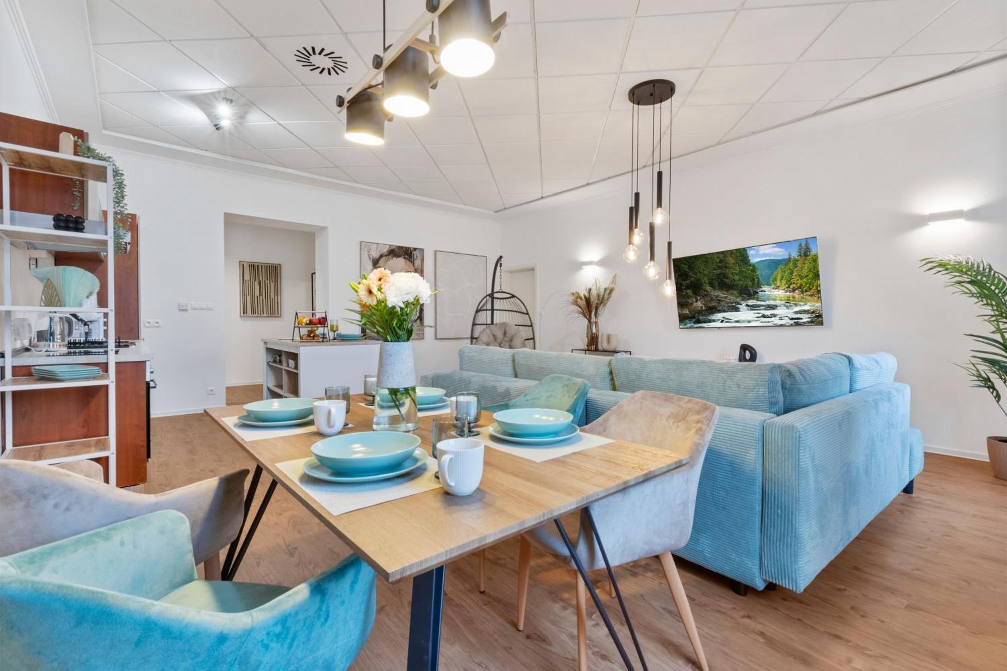 Luxe Living At Old Town Center Bratislava