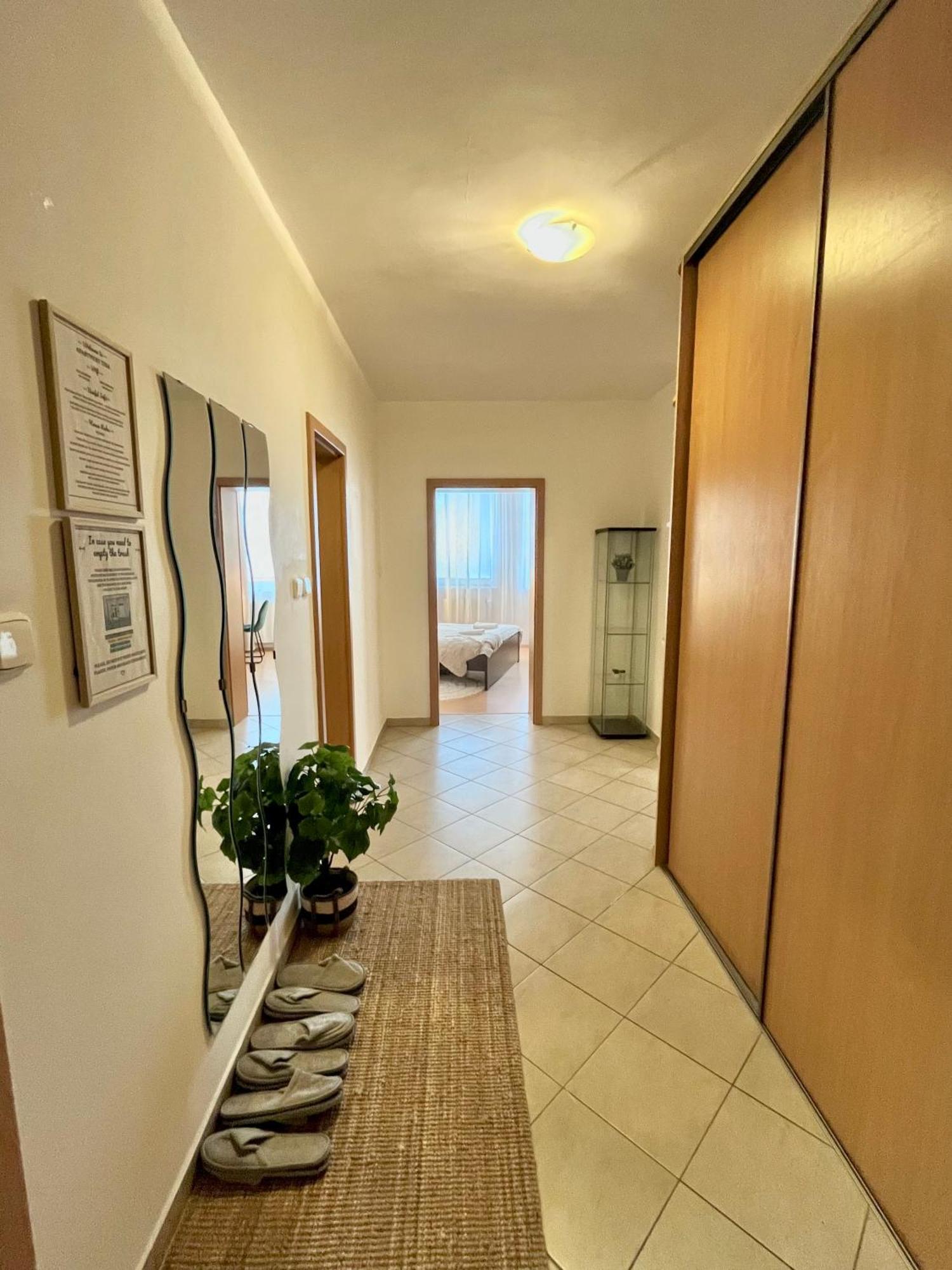 Apartment Tina - Old Town, Ac, Free Private Parking Bratislava