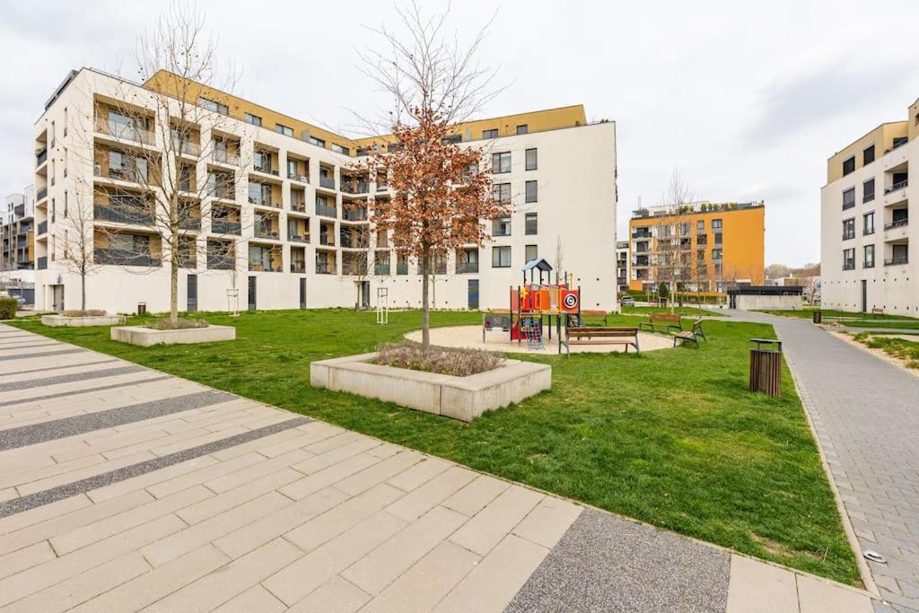 : Sporty Serenity Appartamento Bratislava