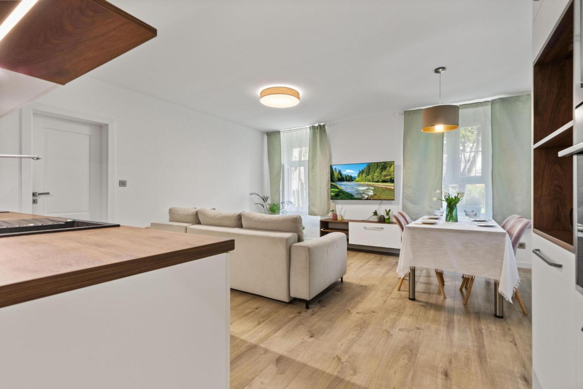 Garden Apartman - With Parking Apartment *