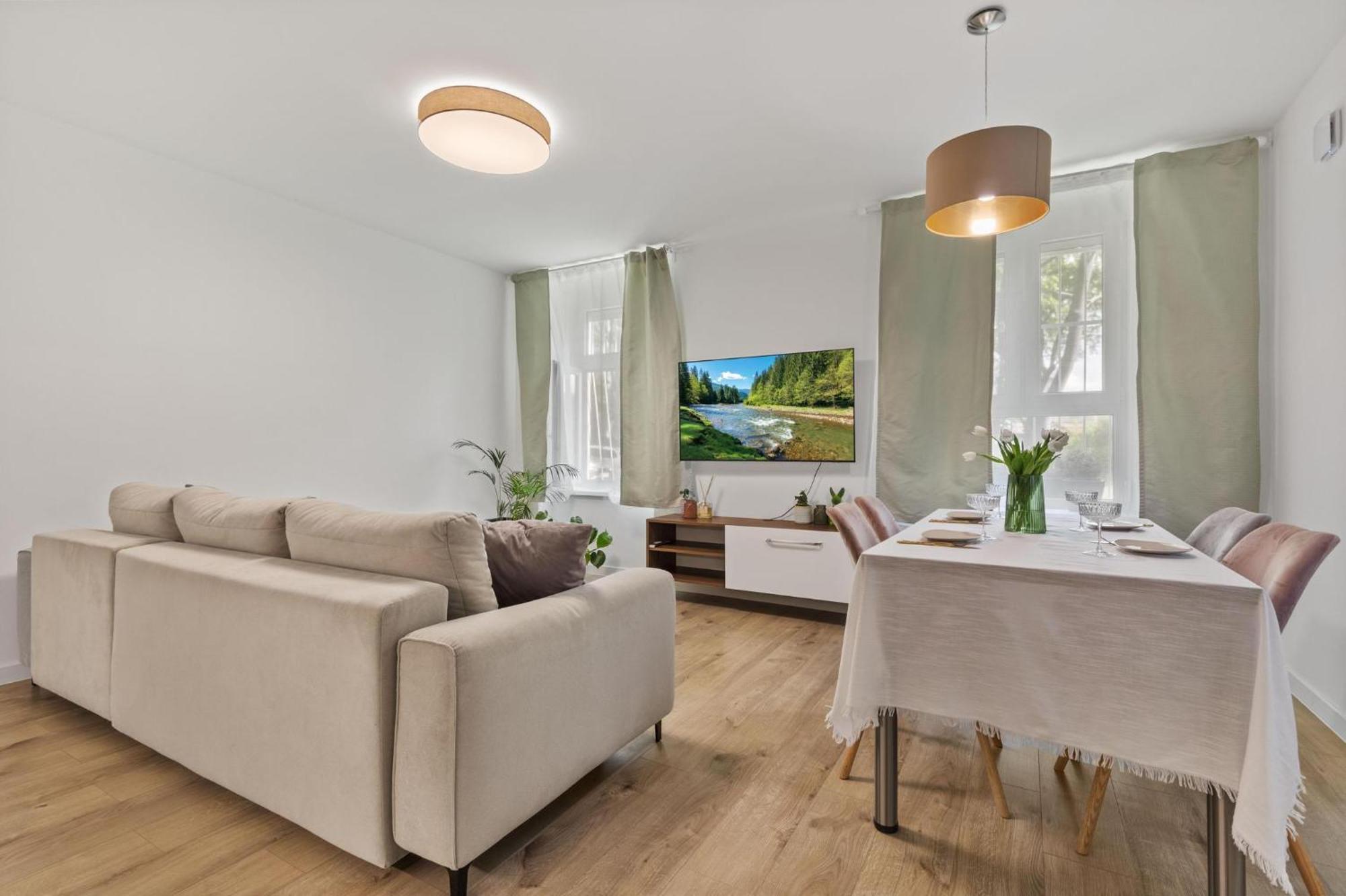 Garden Apartman - With Parking Apartment Bratislava