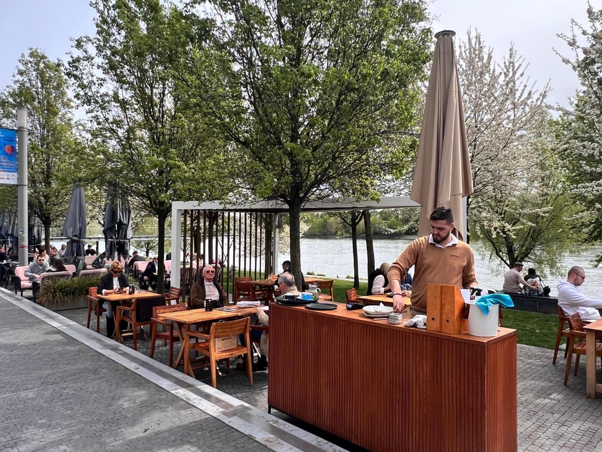 Faro Eurovea Bratislava