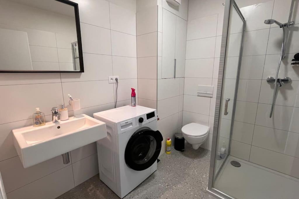 2 Apartment, Terrace, New Building Moruse * Bratislava
