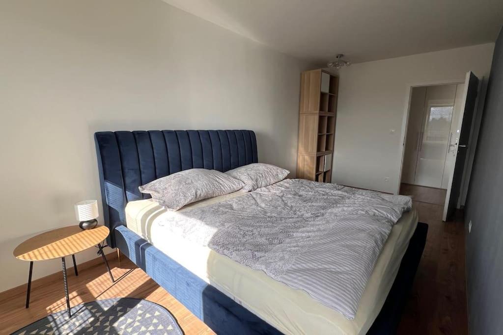 2 Apartment, Terrace, New Building Moruse *