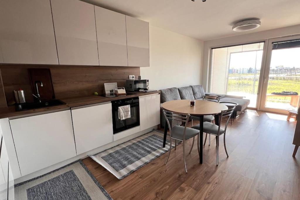 2 Apartment, Terrace, New Building Moruse Apartment Bratislava