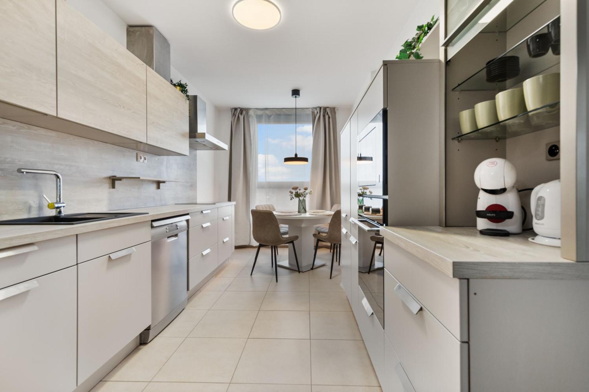 Apartment Lam Jungle - Sky View 21 Floor - Free Parking