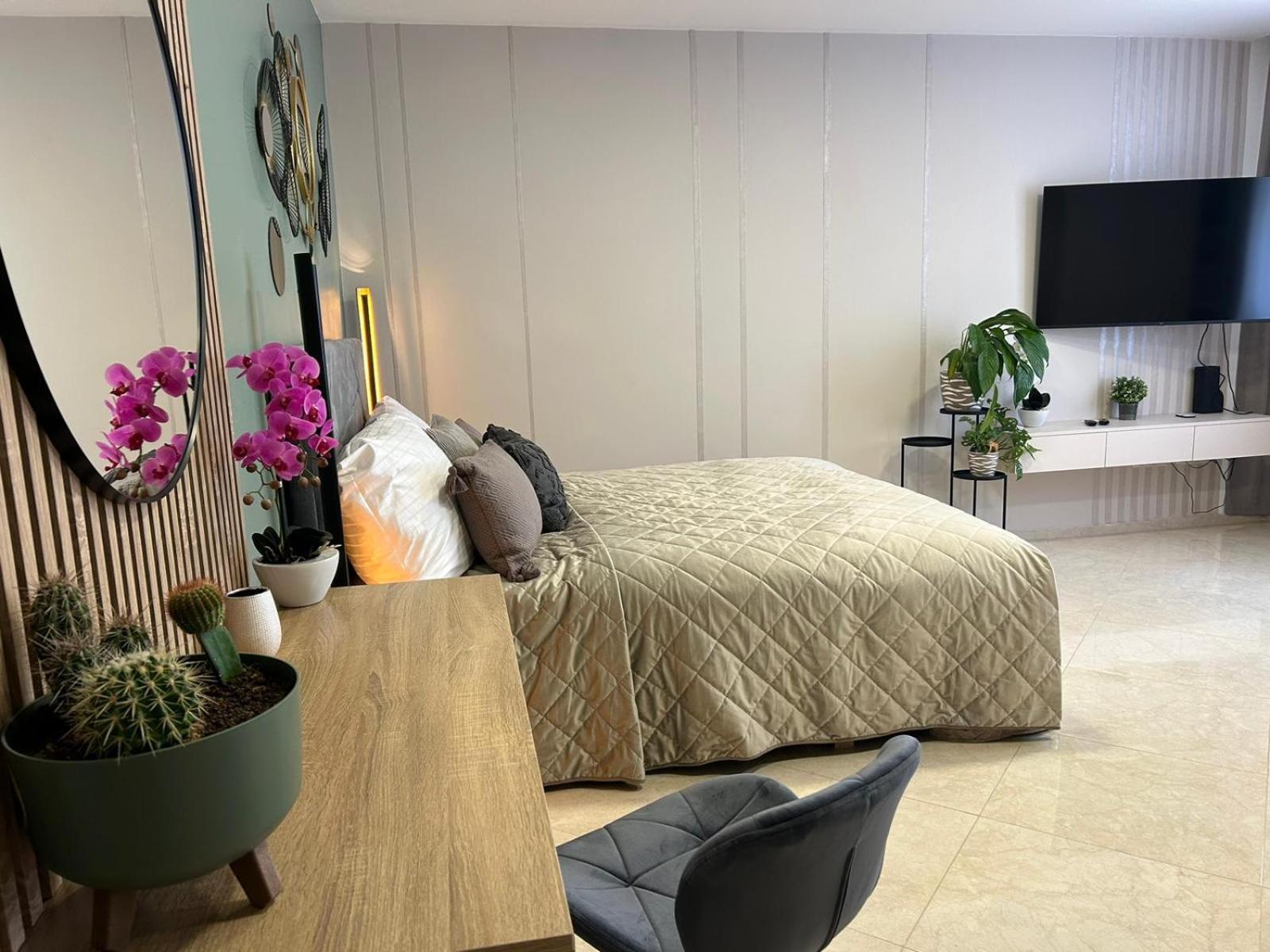 Apartment Leo Free Parking - President Palace Pressburg