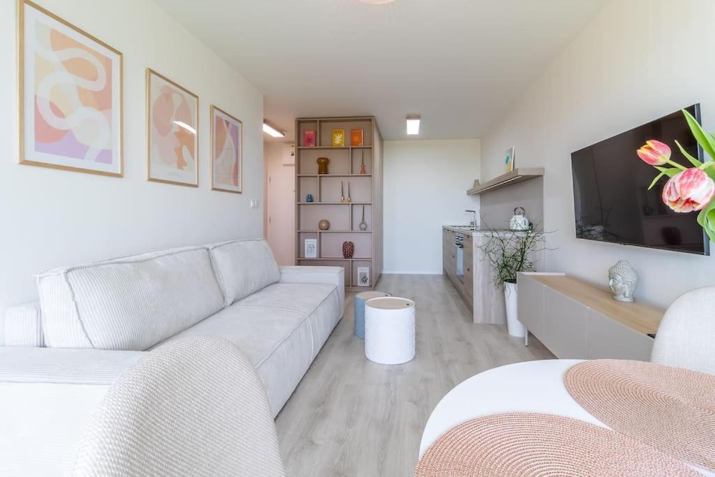 Cozy Near City Centrum And Airport