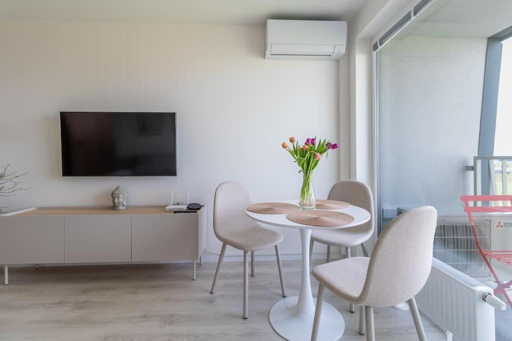 Apartment Cozy Near City Centrum And Airport Pressburg