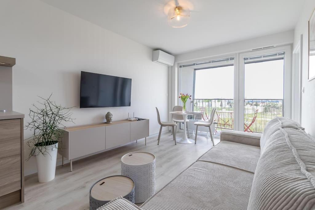 Cozy Near City Centrum And Airport Apartment Bratislava