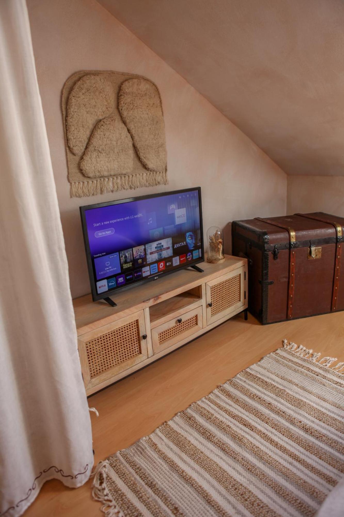 Cozy In The Heart Of The Historic Apartment *
